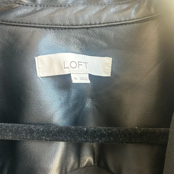 LOFT Faux Leather Modern Pocket Shirt – Black, Size XL - Picture 5 of 5